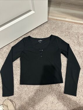 Hollister Black Ribbed Long Sleeve Henley Tee